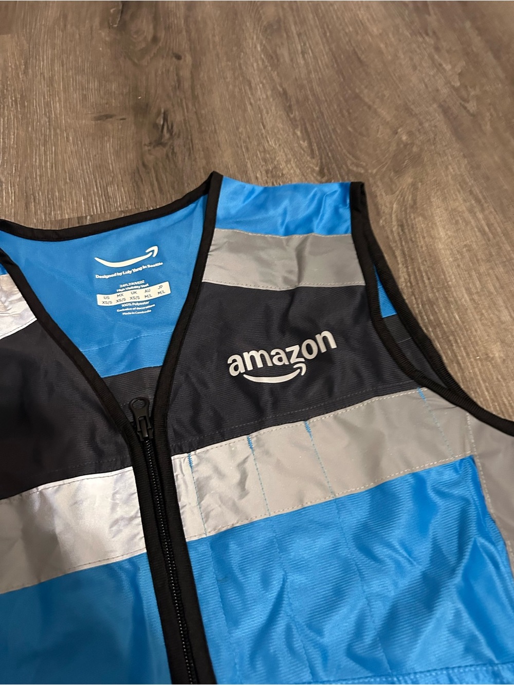 Amazon high visibility vest Sz XS/Small work uniform blue gray Luly Yang - Picture 3 of 6